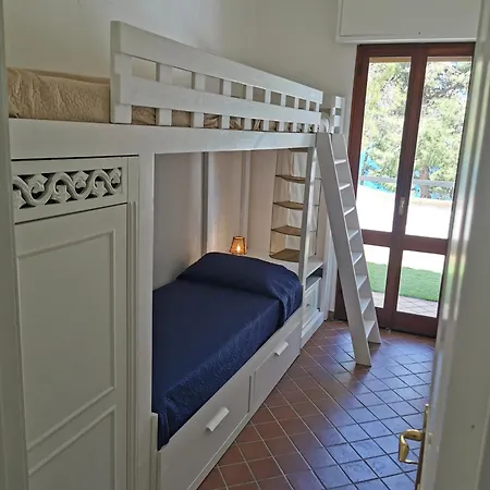 Sea Bay 아파트 체팔루